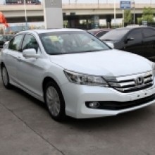 玉山镇租车公司-雅阁九代